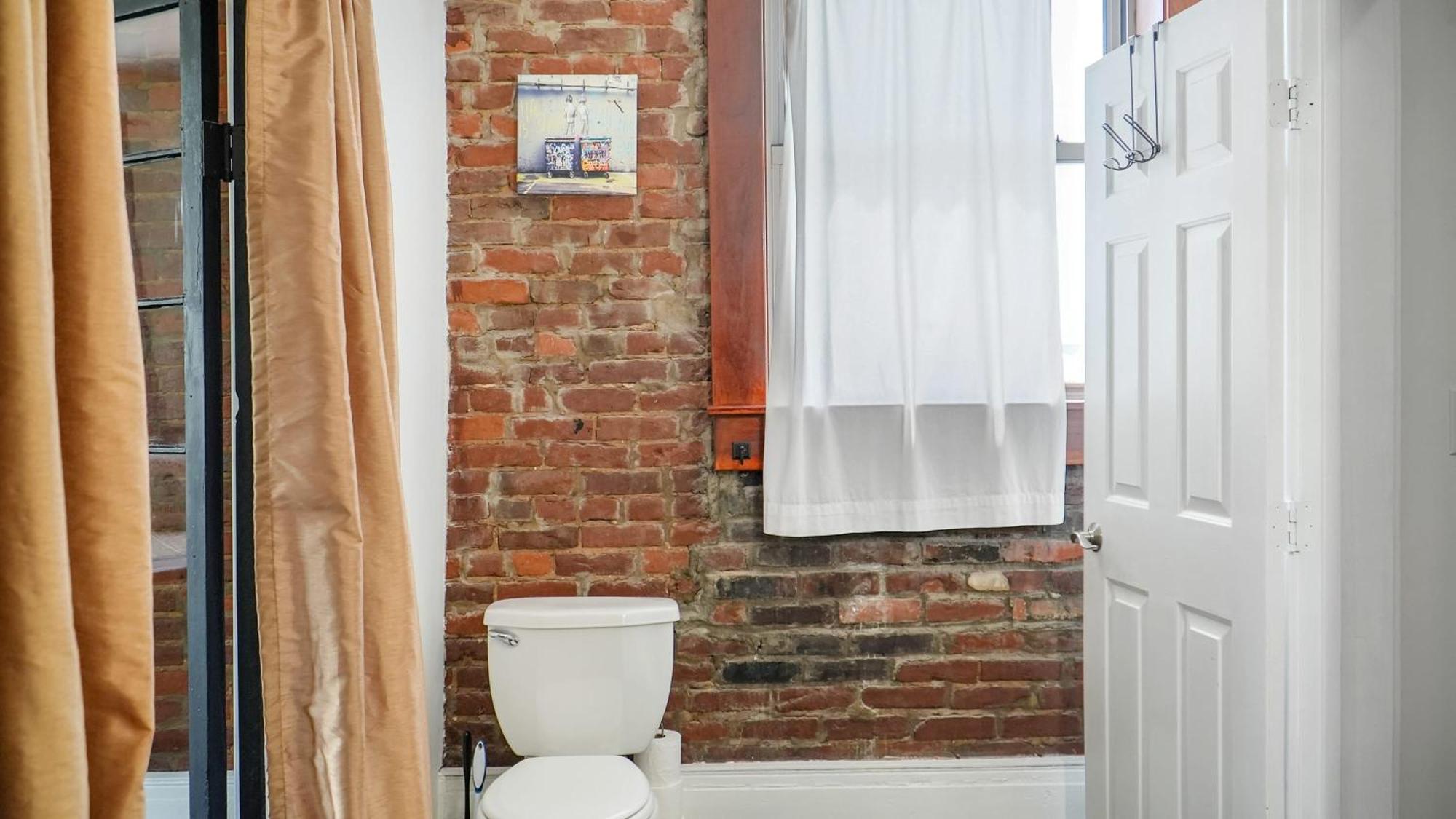 Holiday home Downtown Loft Sleeps 6 - Pool Table Shuffleboard Louisville